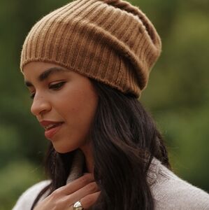 Jenni Kayne Cashmere Beanie In Rust